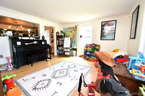 Living - 1483 Washington, Munising, MI 49862 photo 1 of 4