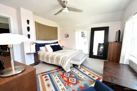 Bedroom - 1483 Washington, Munising, MI 49862 photo 2 of 3