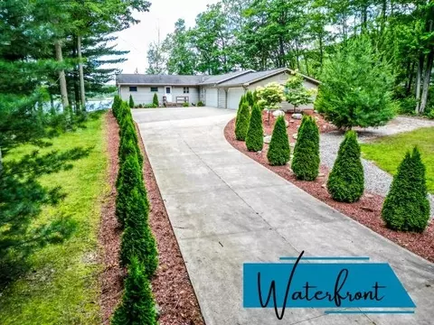 4250 Hayes, Harrison, MI 48625