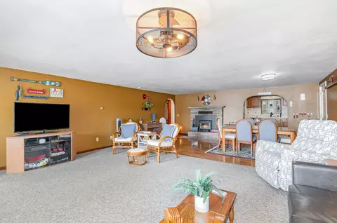 Living - Undisclosed, Harrison, MI 48625 photo 2 of 3