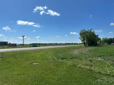 Vl Garfield, Freeland, MI 48623