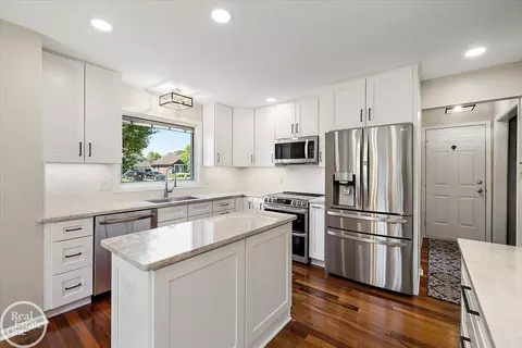 Kitchen - 47988 Sage, Macomb, MI 48044 photo 1 of 4