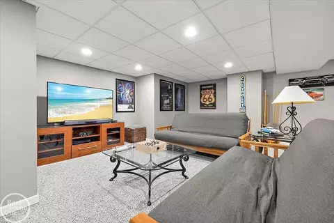 Living - 47988 Sage, Macomb, MI 48044 photo 5 of 5