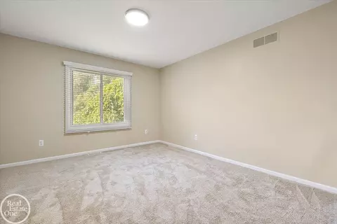 Bedroom - 21579 34 Mile, Armada, MI 48005 photo 1 of 2
