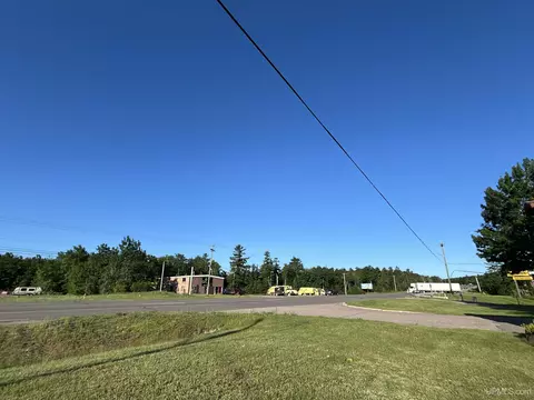 349 E Us41, Negaunee, MI 49855 photo 12