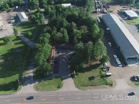 349 E Us41, Negaunee, MI 49855 photo 3