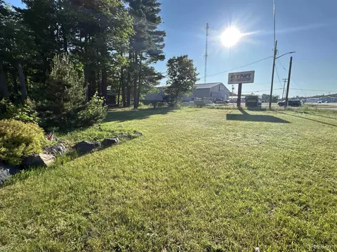 349 E Us41, Negaunee, MI 49855 photo 6