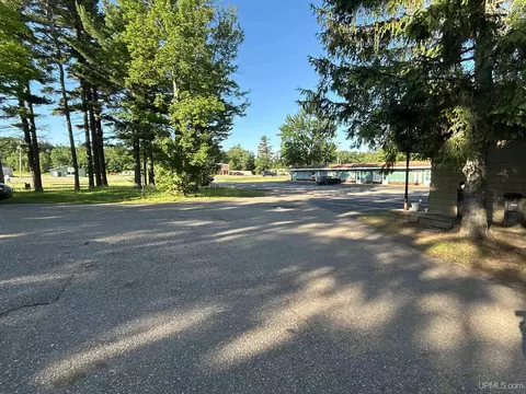 349 E Us41, Negaunee, MI 49855 photo 26