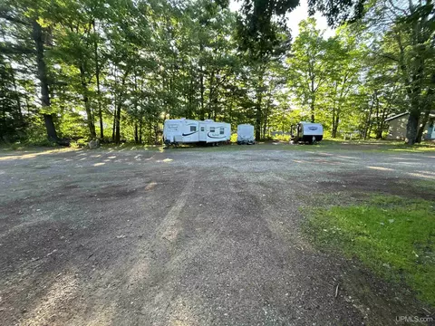 349 E Us41, Negaunee, MI 49855 photo 20