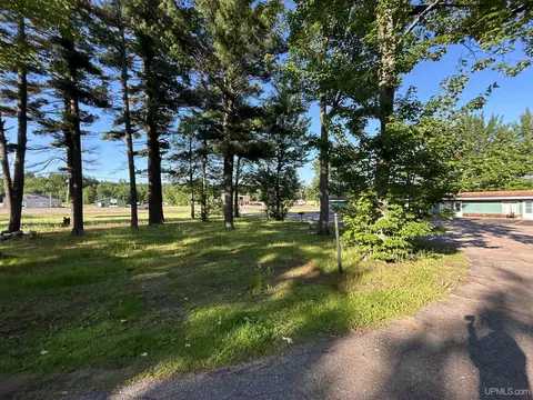 349 E Us41, Negaunee, MI 49855 photo 29