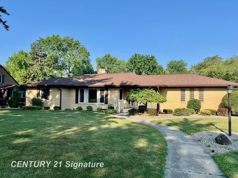 1751 Lathrup, Saginaw, MI 48638
