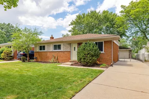 13003 Walter Ave, Warren, MI 48088