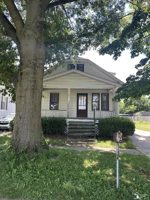 1440 Oak, Monroe, MI 48161