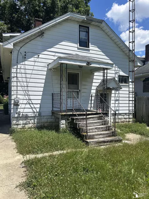 Exterior - 1440 Oak, Monroe, MI 48161 photo 3 of 4