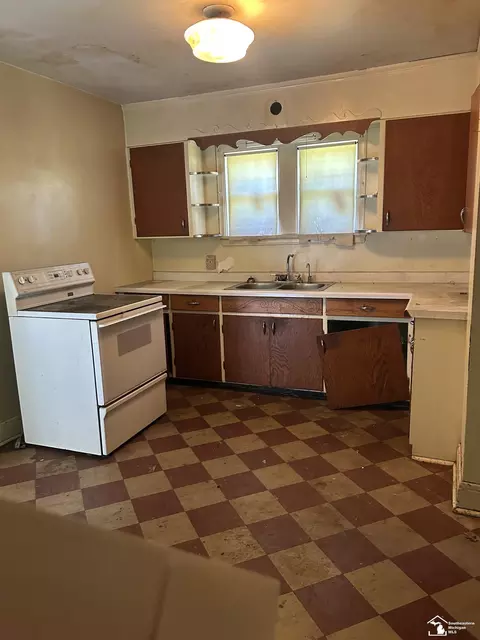 Kitchen - 1440 Oak, Monroe, MI 48161 photo 1 of 1