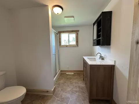 1006 Harrison, Wakefield, MI 49968 photo 11