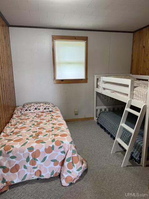 Bedroom - 6288 N Helen Lk, Ishpeming, MI 49849 photo 1 of 6