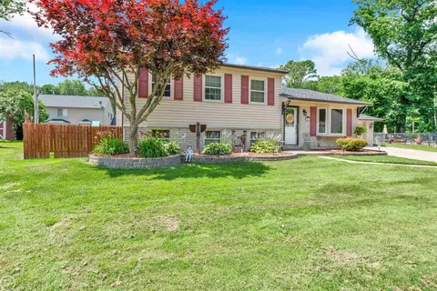 32601 Coach, Chesterfield, MI 48047