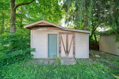 Exterior - 216 Budlong, Adrian, MI 49221 photo 16 of 19