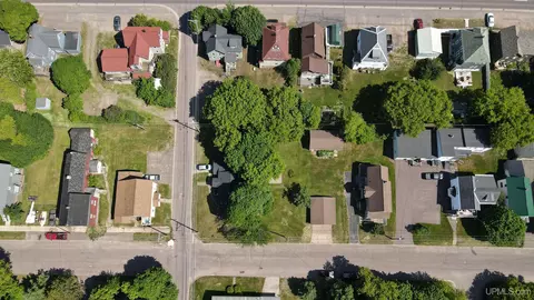View/Area - 731 Pine, Hancock, MI 49930 photo 1 of 4