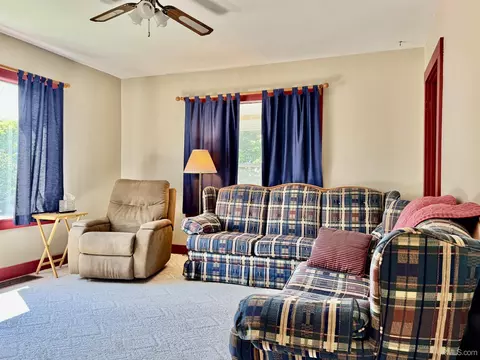 Living - 731 Pine, Hancock, MI 49930 photo 4 of 4