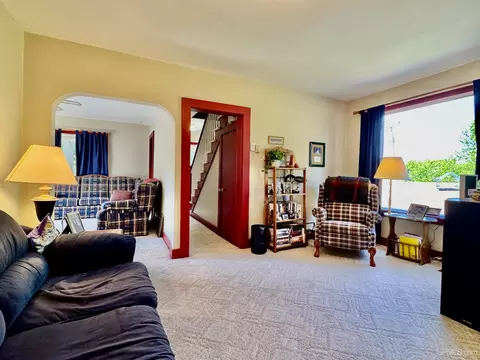 Living - 731 Pine, Hancock, MI 49930 photo 2 of 4