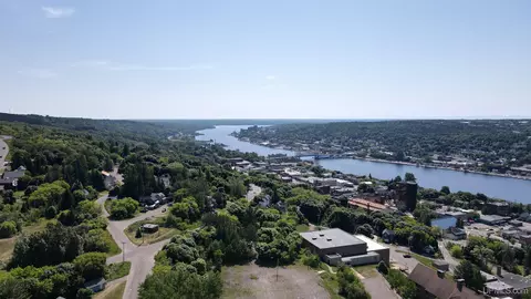 View/Area - 731 Pine, Hancock, MI 49930 photo 3 of 4
