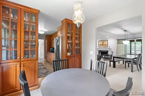 Dining - 144 N Scott, Adrian, MI 49221 photo 2 of 6