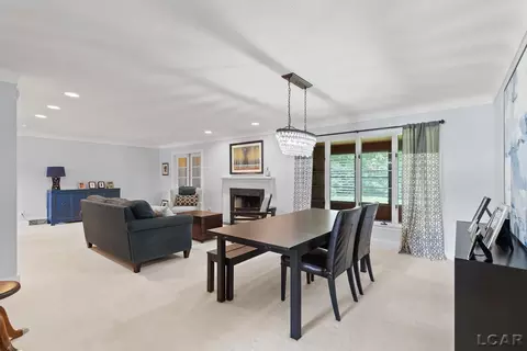 Dining - 144 N Scott, Adrian, MI 49221 photo 5 of 6