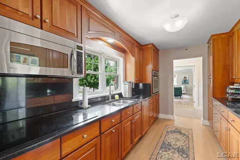 Kitchen - 144 N Scott, Adrian, MI 49221 photo 4 of 4