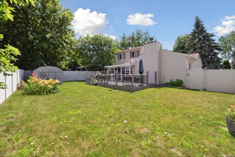 Exterior - 28034 Riverbridge, Romulus, MI 48174 photo 10 of 11