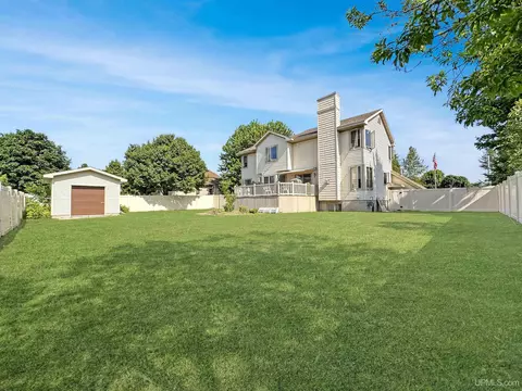 Exterior - 3215 S 6th, Escanaba, MI 49829 photo 6 of 6