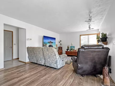 Living - 3215 S 6th, Escanaba, MI 49829 photo 1 of 1