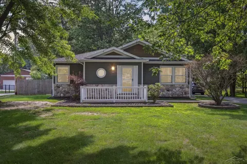3460 Lawndale, Saginaw, MI 48603