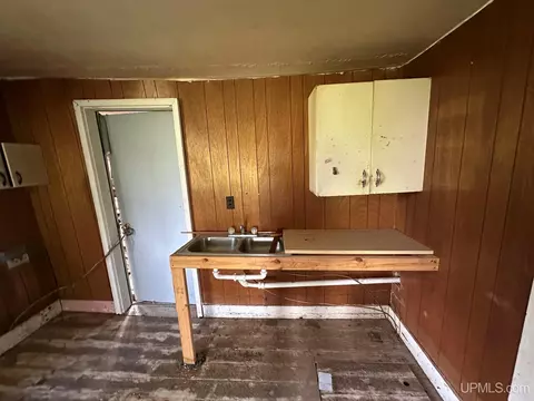 798 S Cedar, Ewen, MI 49925 photo 16