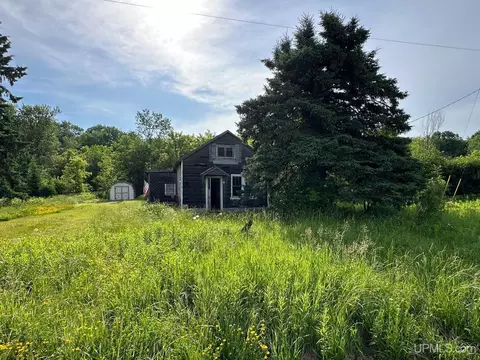 798 S Cedar, Ewen, MI 49925 photo 33