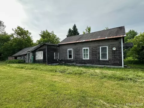 798 S Cedar, Ewen, MI 49925 photo 2