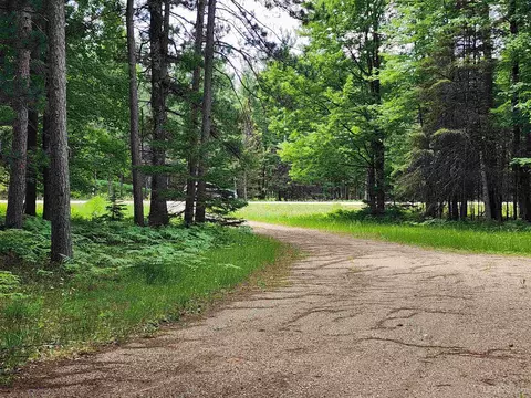 Exterior - 8982 Us 2, Rapid River, MI 49878 photo 6 of 11