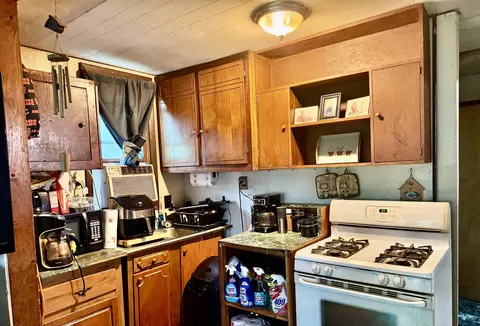 Kitchen - 907 Hammond, Harrison, MI 48625 photo 1 of 1