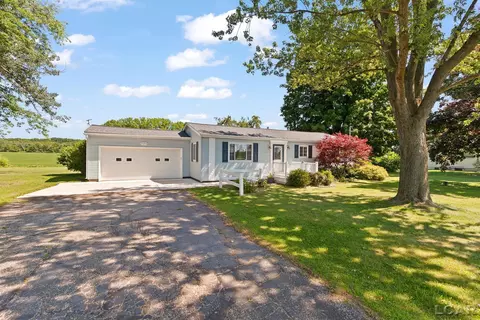4100 Hunt, Adrian, MI 49221 photo 4