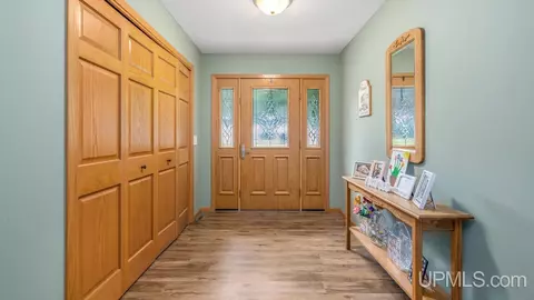 427 27th, Gladstone, MI 49837 photo 20