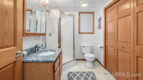 427 27th, Gladstone, MI 49837 photo 28
