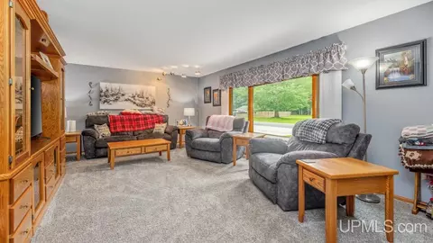 427 27th, Gladstone, MI 49837 photo 18