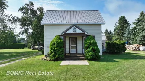 1878 Agnes, Ubly, MI 48475