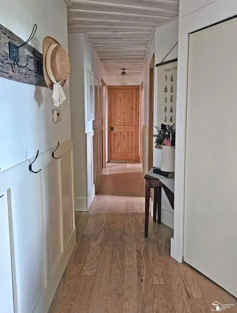 Entry Way - 621 Baldwin, Monroe, MI 48162 photo 4 of 4