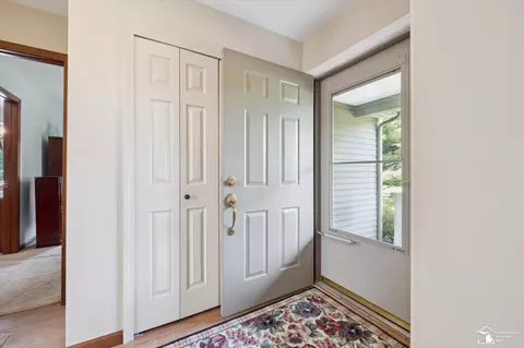 Entry Way - 7131 Jackman, Temperance, MI 48182 photo 1 of 2