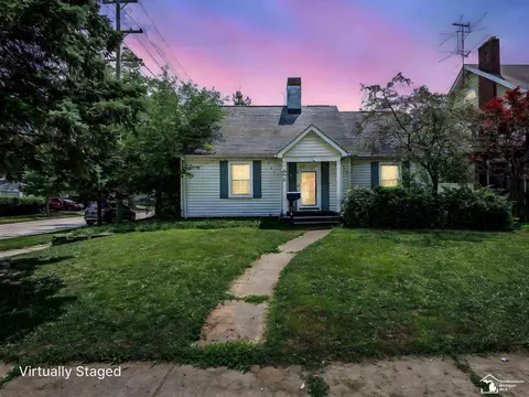 Exterior - 476 Borgess, Monroe, MI 48162 photo 2 of 7