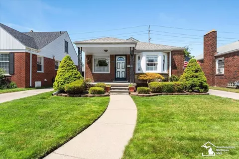 1508 12th, Wyandotte, MI 48192