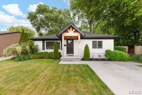 700 N Sheldon, Plymouth, MI 48170