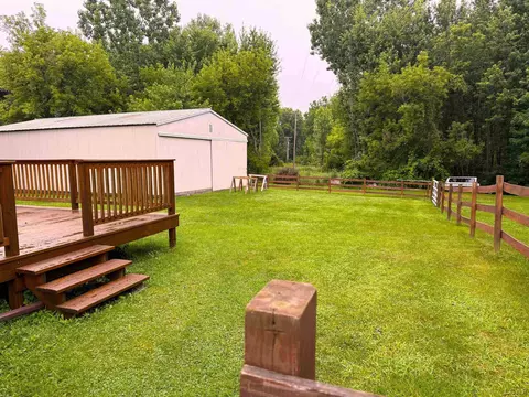 Exterior - 9400 N Adrian, Tecumseh, MI 49286 photo 7 of 7